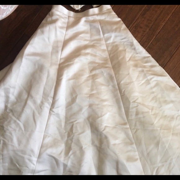 Amazing wedding Gown - Picture 7 of 8